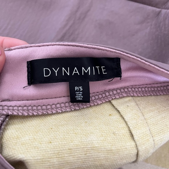 Mauve dynamite size small faux leather skirt - Picture 3 of 4